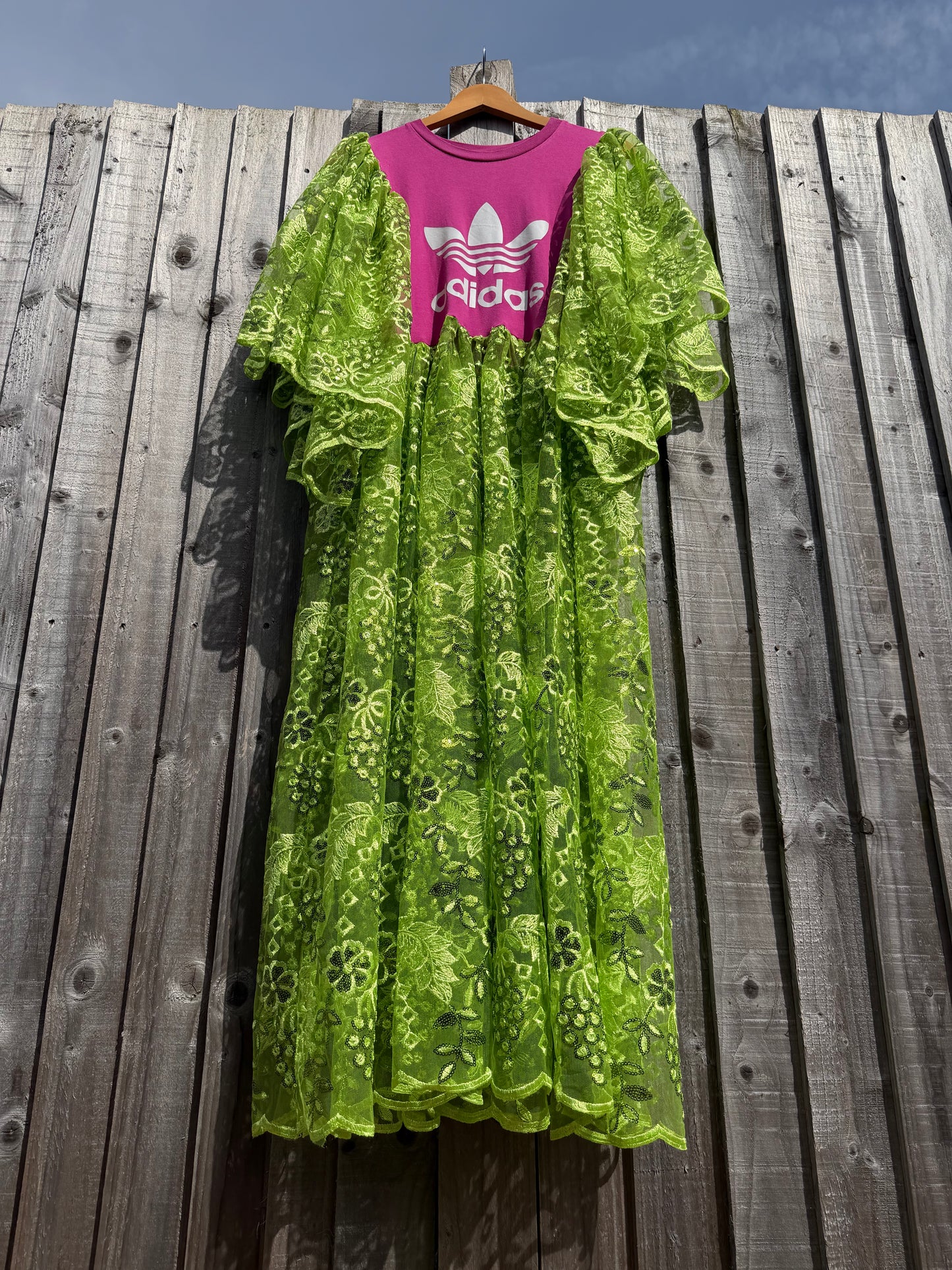 ‘Blackberry & Lime’