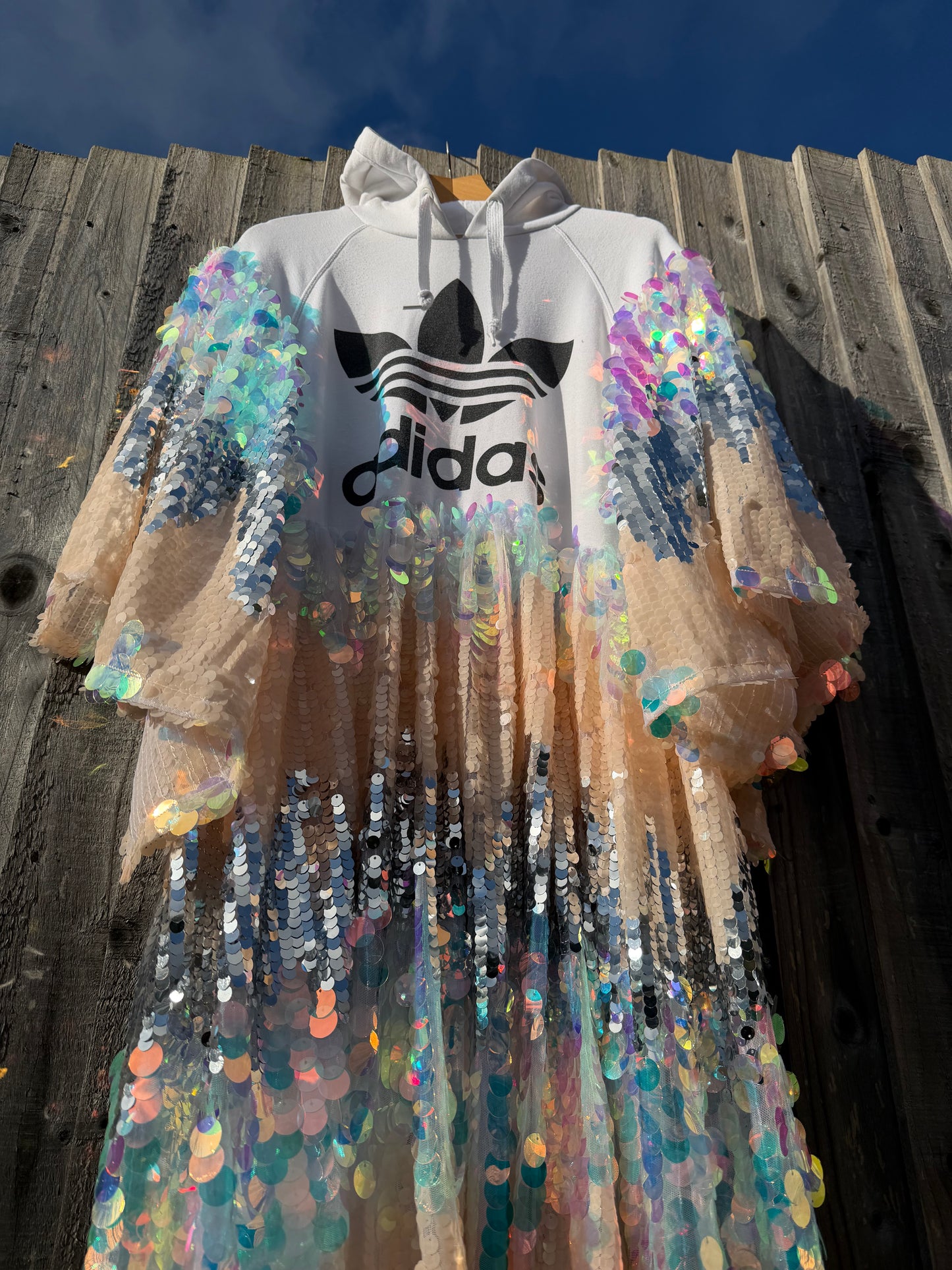 ‘Gimme the Light’