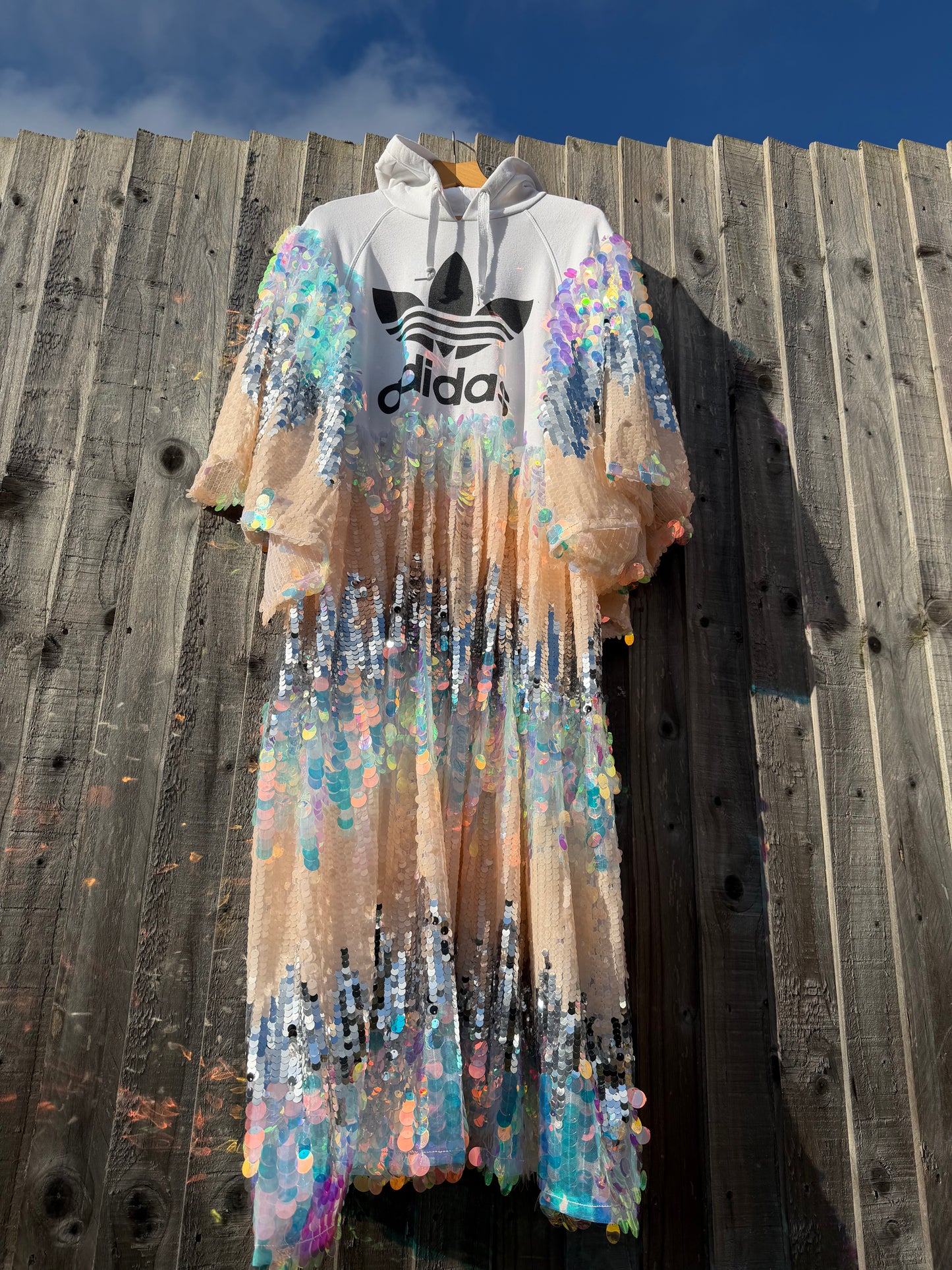 ‘Gimme the Light’