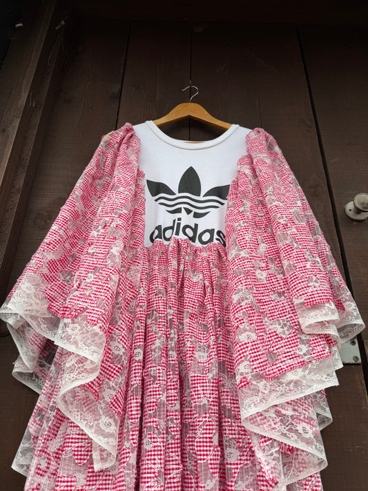 ‘Romantic Picnic’