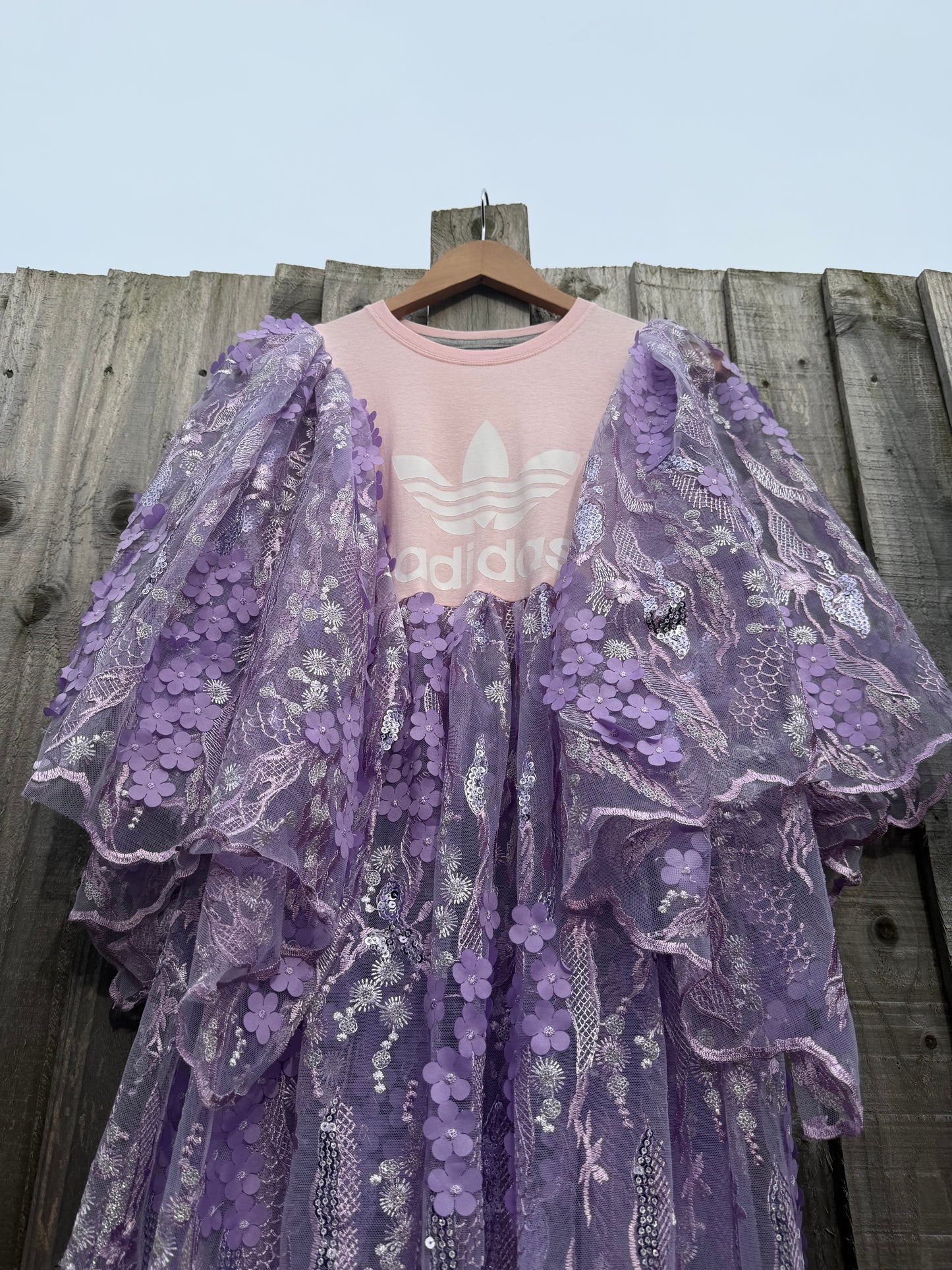 ‘Lilac Porn Star’