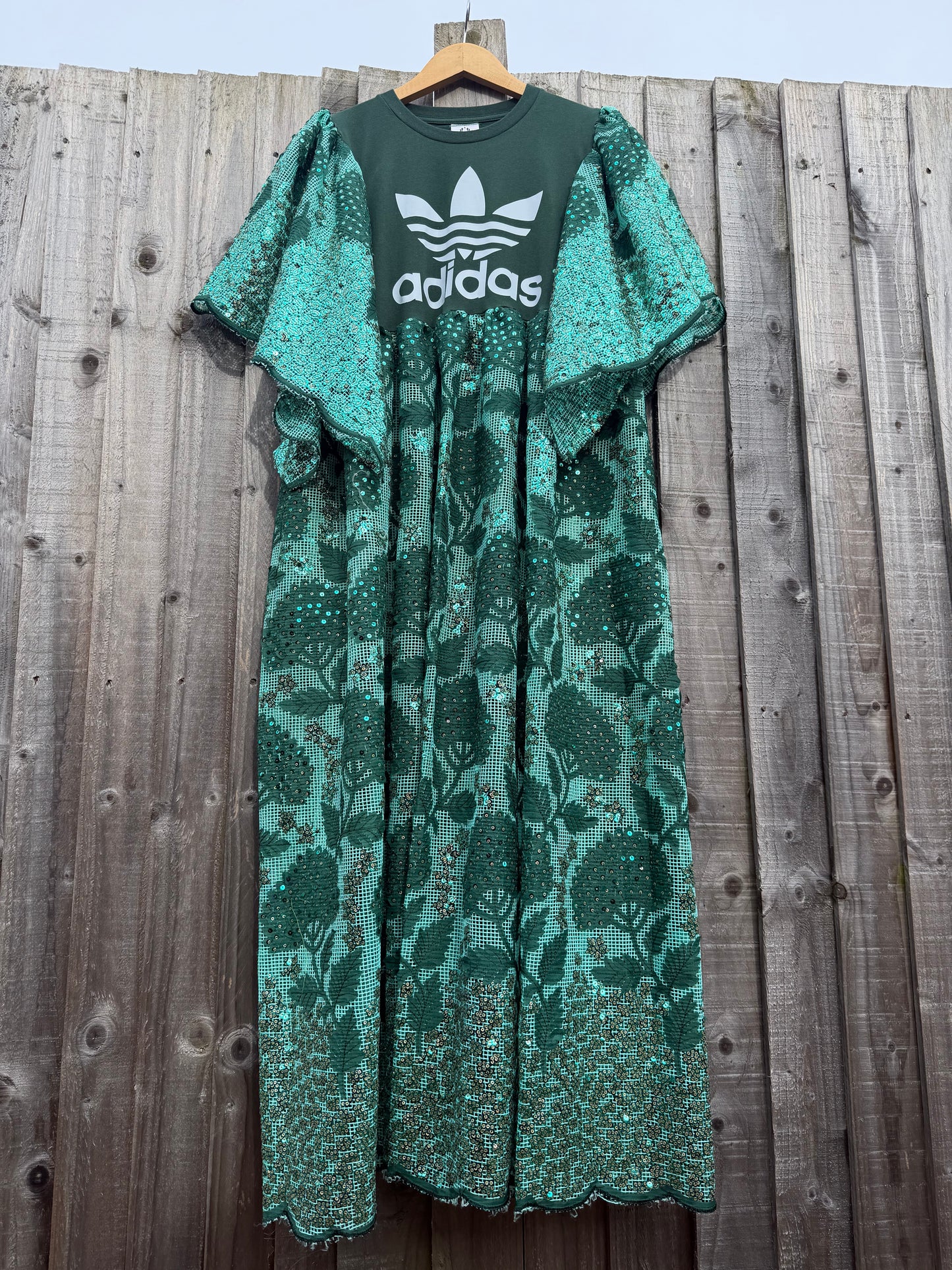 ‘Bussin Blooms’