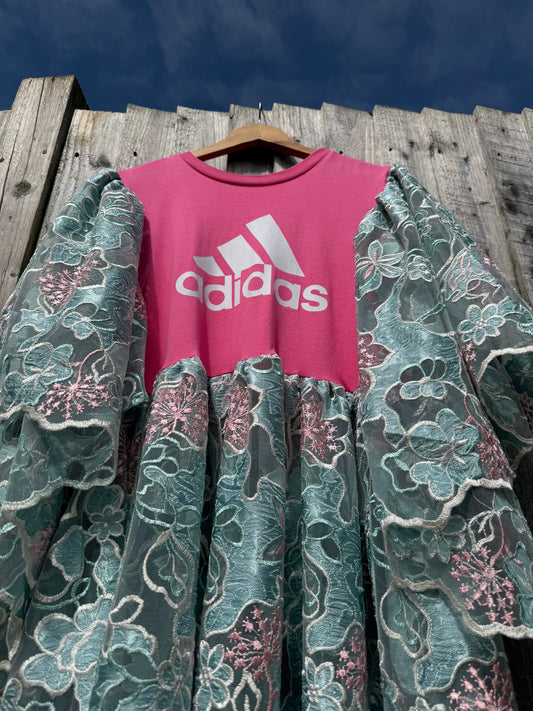 ‘Free Party Magic’