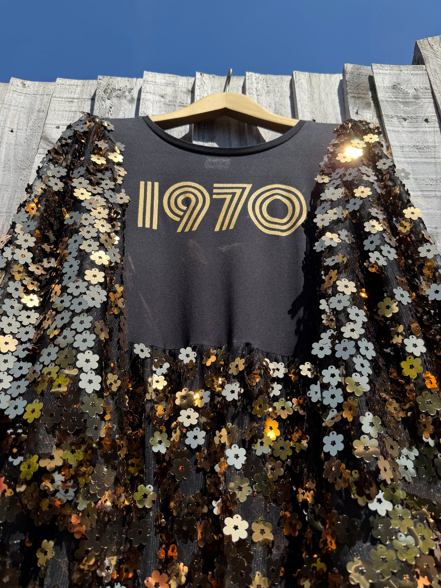 ‘1970s Flower Power’
