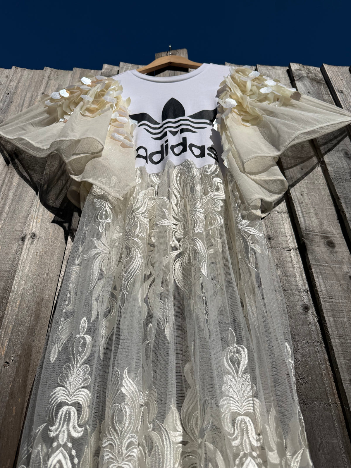 ‘Dead Queen’