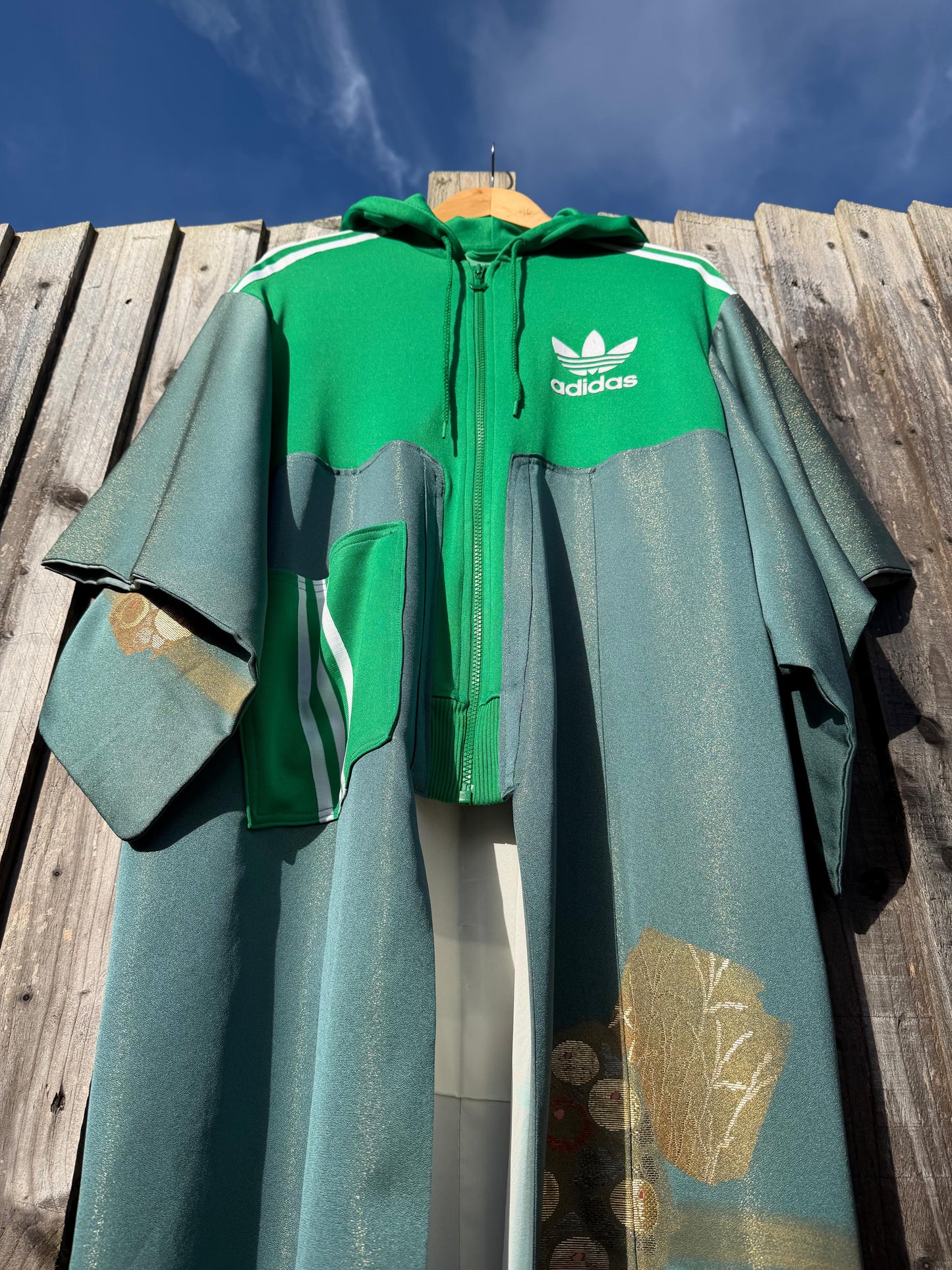 Trackymono ‘New Growth’